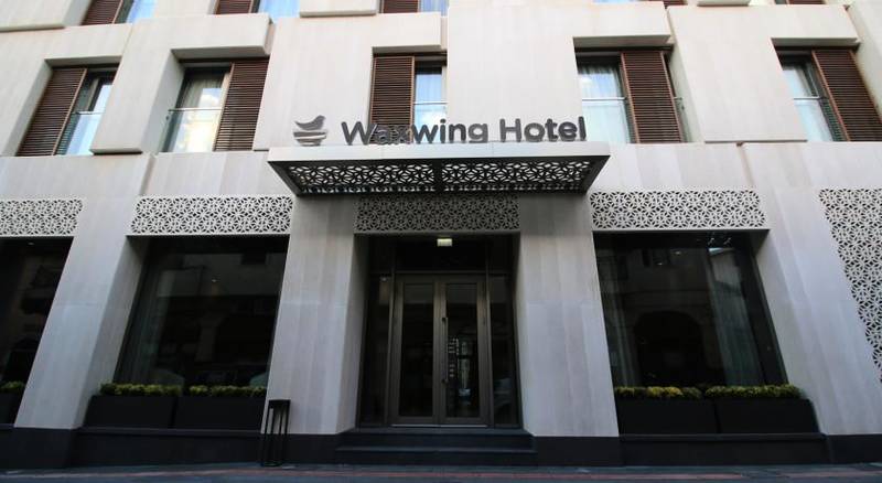 Waxwing Hotel