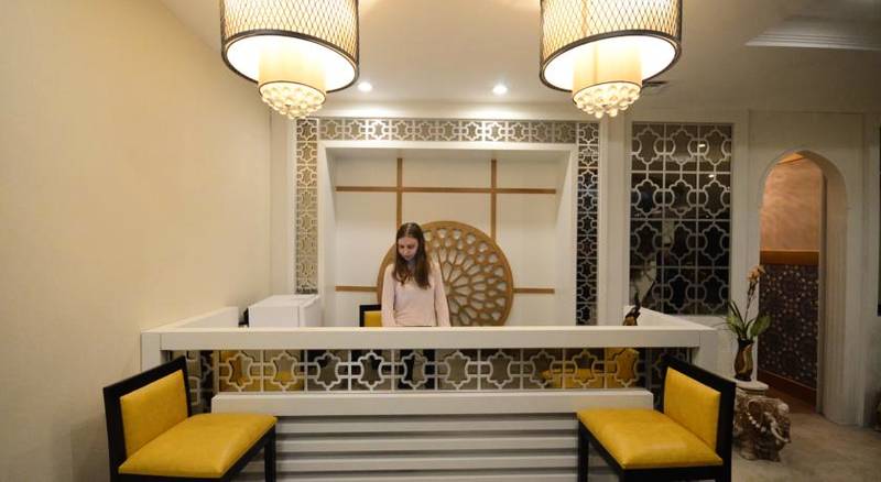 White Park Hotel