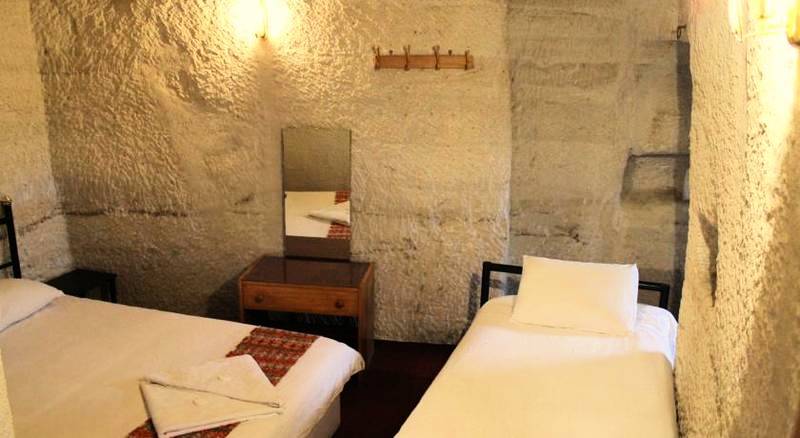 Yasin's Place Cave Hotel