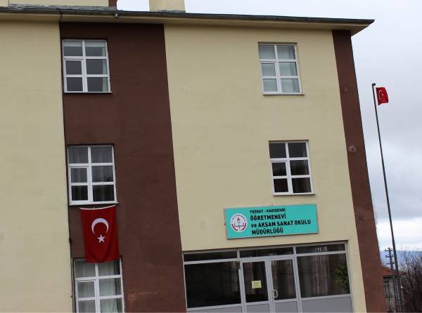 Yozgat Kadehri retmenevi