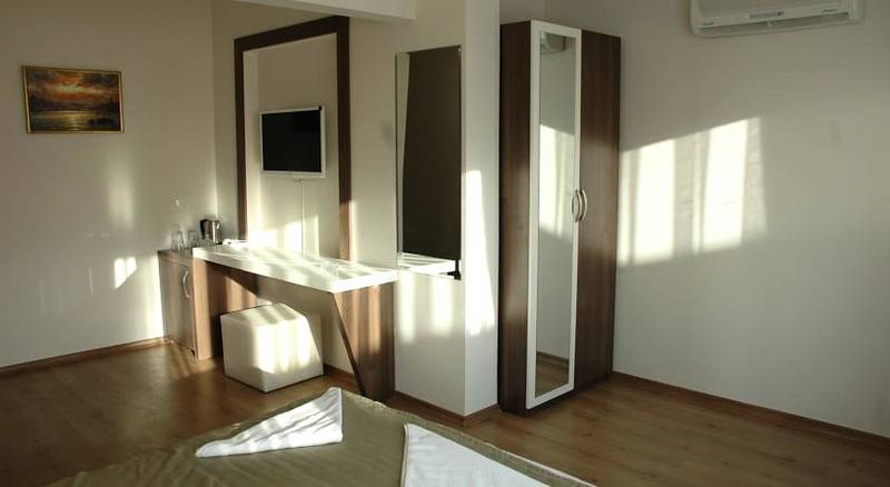 Yufa Suites