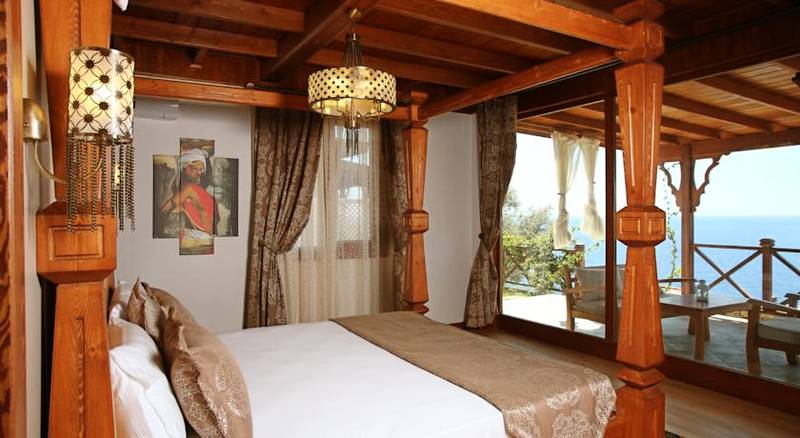 Zakros Boutique Hotel