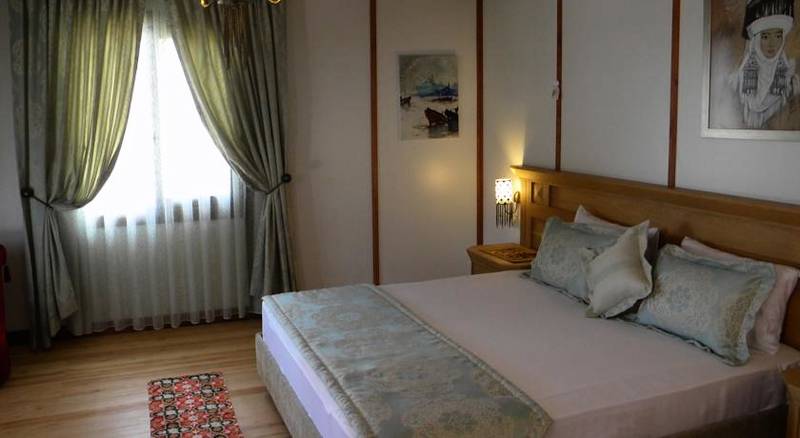 Zakros Boutique Hotel